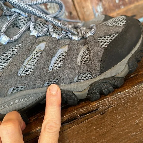 Merrell Moab Mid Waterproof Hiking Boots Women's Size 8
