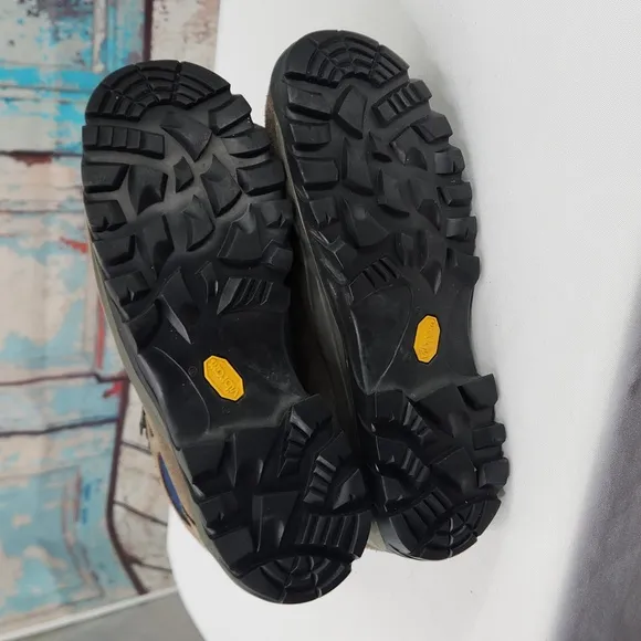 Merrell Quest Gore-Tex Vibram Sole Hiking Boots