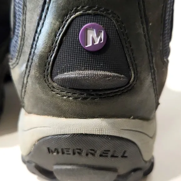 Merrell Whiteout Waterproof Hiking Boots Black Purple Size 9 EUC