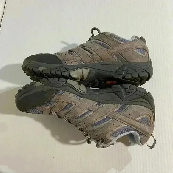 Merrell Women's Moab 2 Ventilator Hiking Shoe 10 Smoke - J06014 Vibram Sole
