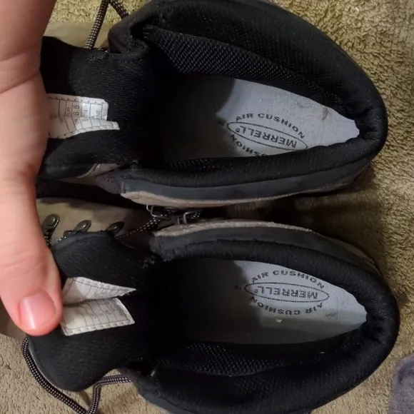 Merrell Women's work/hiking boot Size 8 Graphite and black