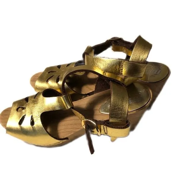MTNG metallic wooden clogs