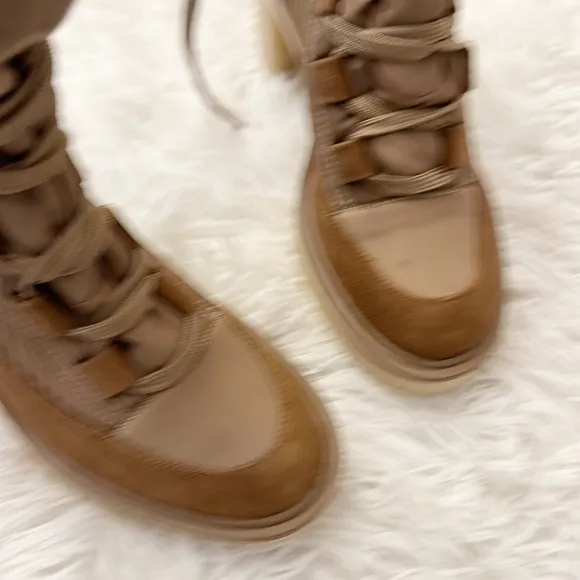 NEW $160 Dolce Vita x Anthropologie Celida hiking boots women size 6