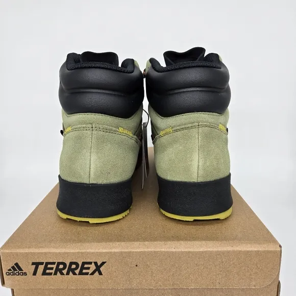 New adidas Terrex Snowpitch Cold.Rdy Men’s Winter Hiking Boots Size 8.5