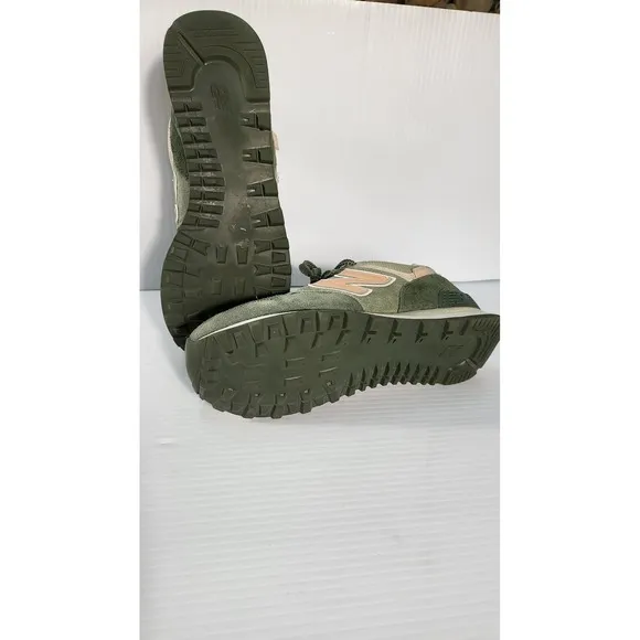 New Balance 574 Sneakers Olive Green Suede Casual Walking Shoes