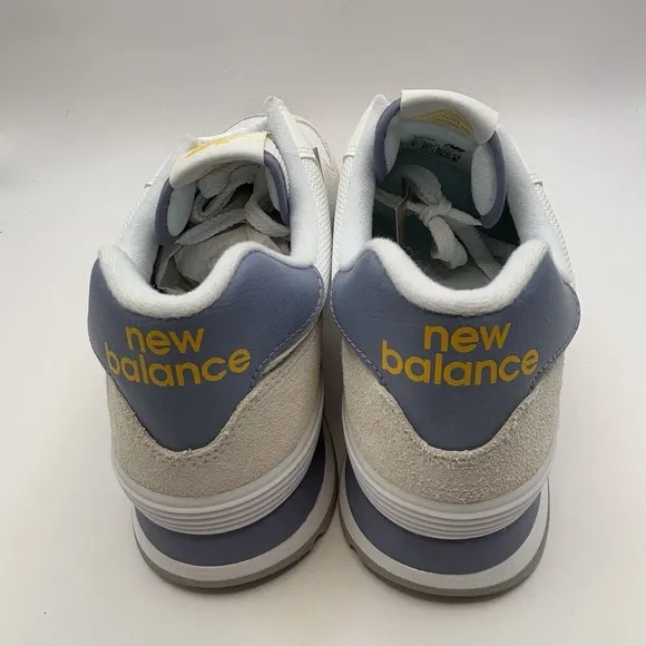 New Balance 574 White Grey Casual Lifestyle Shoes WL574CM3 Women's Size 11 B New
