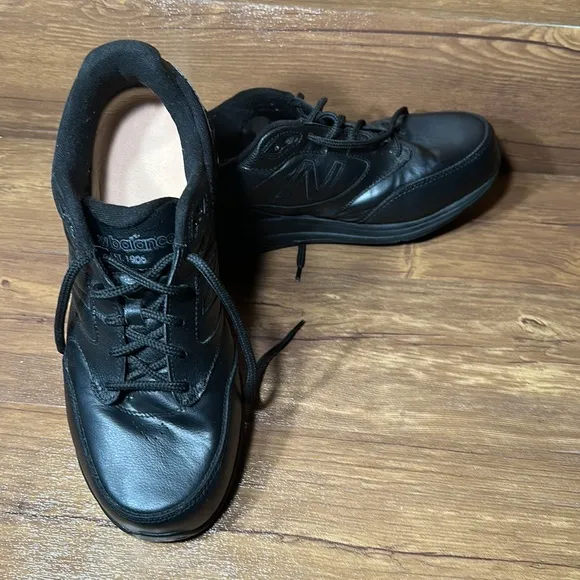 New Balance 928v3 Walking Shoes Black Leather size 11.5