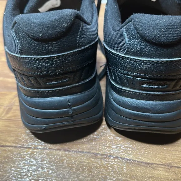 New Balance 928v3 Walking Shoes Black Leather size 11.5