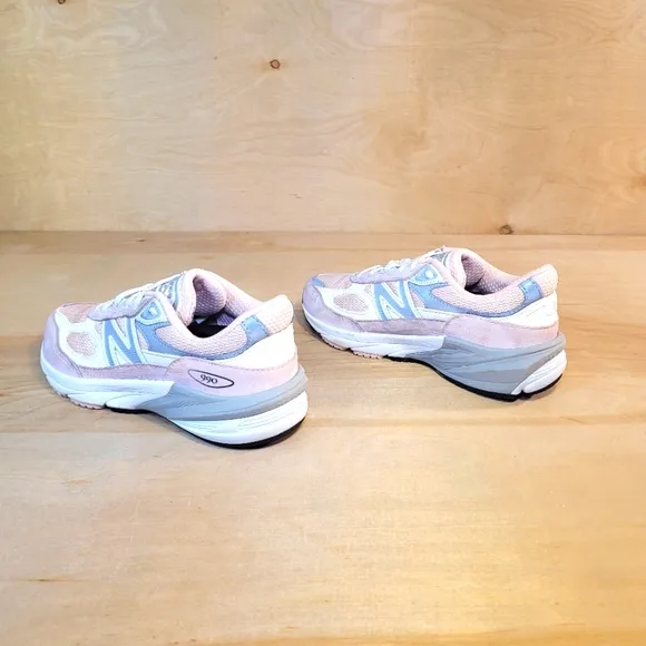 New Balance 990v6 Pink Haze And Gray Sneakers with Athletic Silhouette Size 2Y