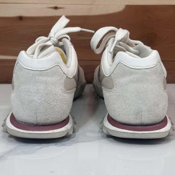 New Balance RC30 Heritage Sneakers Sea Salt/Washed Burgundy- URC30UA size US 5.5