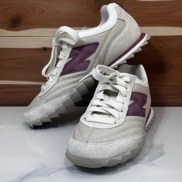 New Balance RC30 Heritage Sneakers Sea Salt/Washed Burgundy- URC30UA size US 5.5