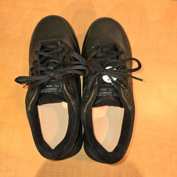 New Balance Women's 928 V3 Lace-up Walking Shoes, Black Size 8 Wide Original Box