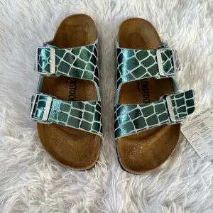 NEW! BIRKENSTOCK GREEN METALLIC SANDALS