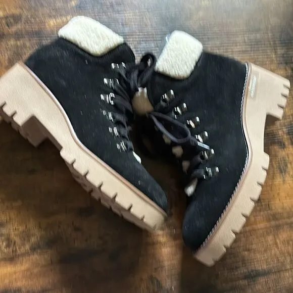 NEW Blondo Devin WaterproofBootie Hiking Boots Women's Size 8