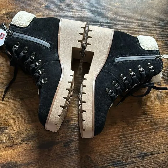 NEW Blondo Devin WaterproofBootie Hiking Boots Women's Size 8