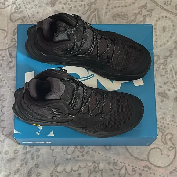 NEW Hoka One One Anacapa 2 Mid GTX Black Trail Hiking Boots