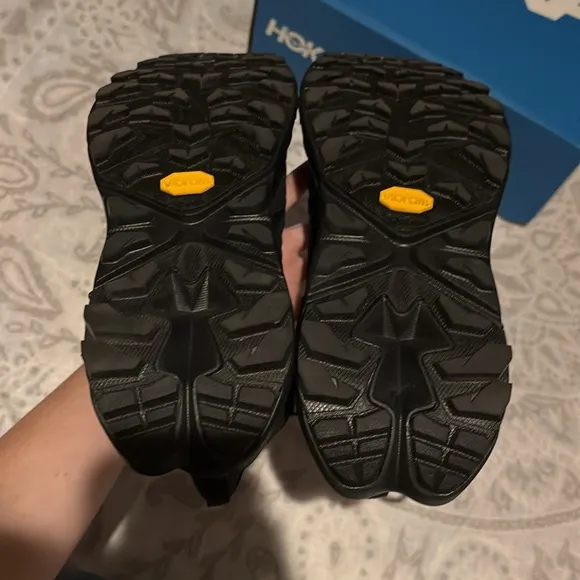 NEW Hoka One One Anacapa 2 Mid GTX Black Trail Hiking Boots