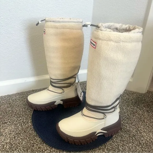 NEW Hunter Sherpa Tall Snow Boots Insulated Waterproof Sz 6 US / 37 EU Ivory