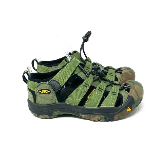 NEW Keen Sandals