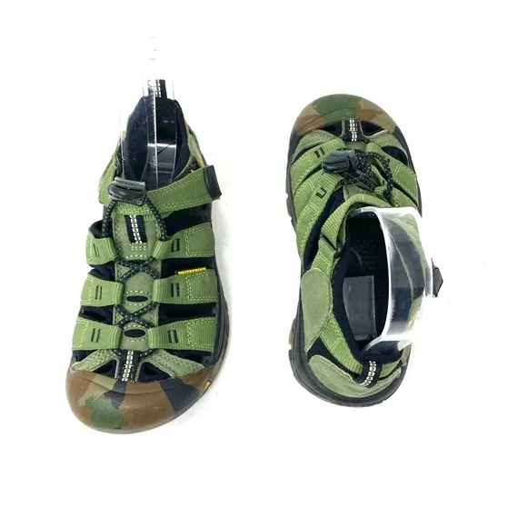 NEW Keen Sandals