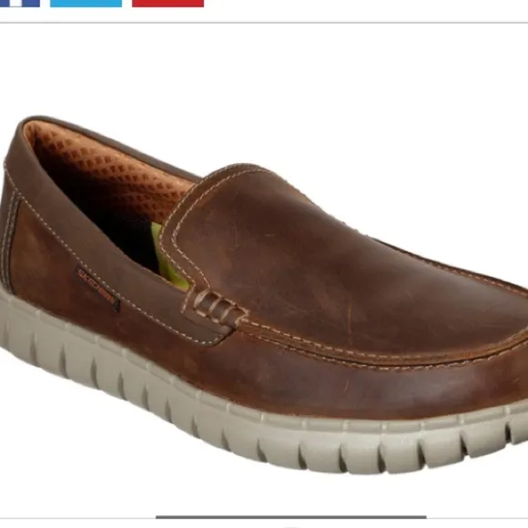 New! Men’s SZ 7 sketchers Moreway Lentro shoes.