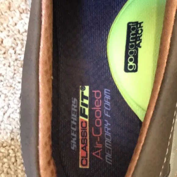 New! Men’s SZ 7 sketchers Moreway Lentro shoes.