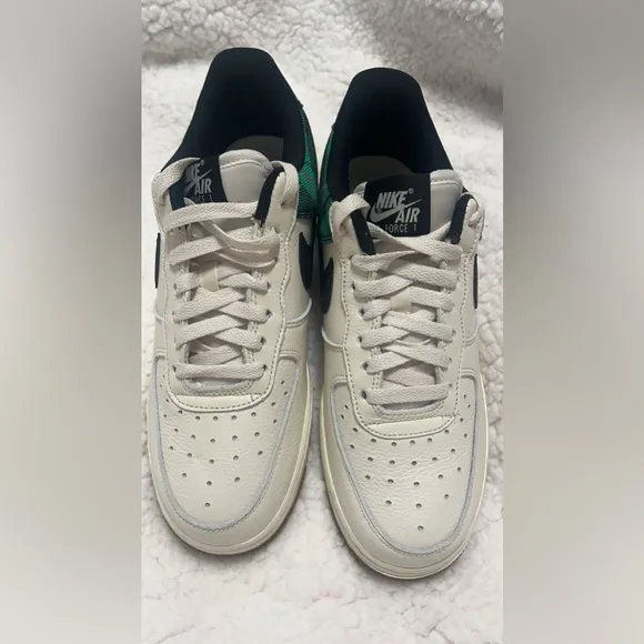 New Nike Air force one sneakers shoes size 6.5M / 8 women