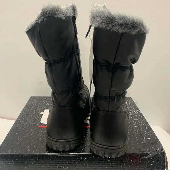 NEW TOTES April Women's Water-Resistant Snow Boots