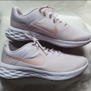 Nike, Activewear, Walking, Gym Women's Size 8 Light Pink Shoes