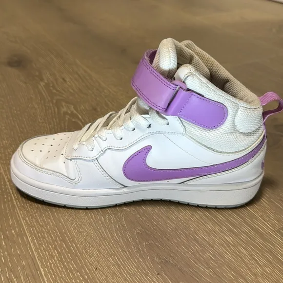 Nike Air Force Kids Sneakers size 4.5