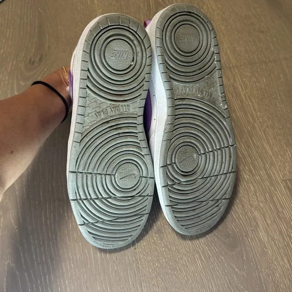 Nike Air Force Kids Sneakers size 4.5