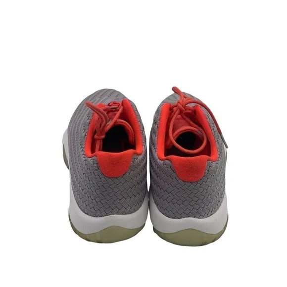 Nike Air Jordan Future Low BG GS Wolf Grey Infrared 23 White Size 6.5Y