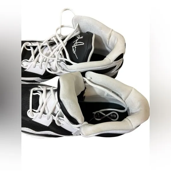 Nike basketball shoes sneakers 18 Kyrie Infinity