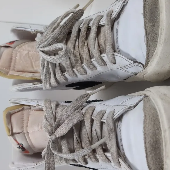 Nike Blazer Mid '77 Vintage White/Black size US Mens 9