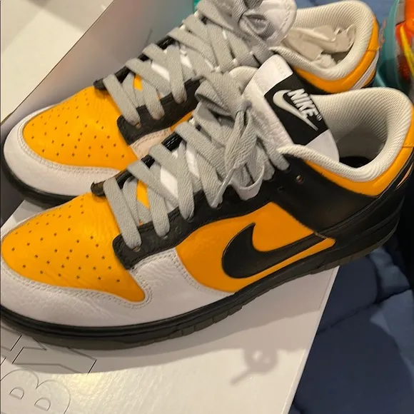 Nike by You Nike Dunks Men’s size 8