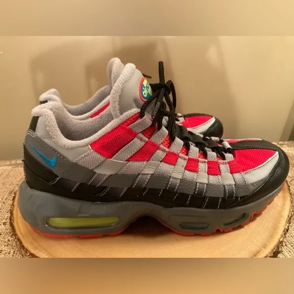 Nike By You Women's Air Max 95 Woven Gray &amp; Crimson Blue DX5388 900 9.5