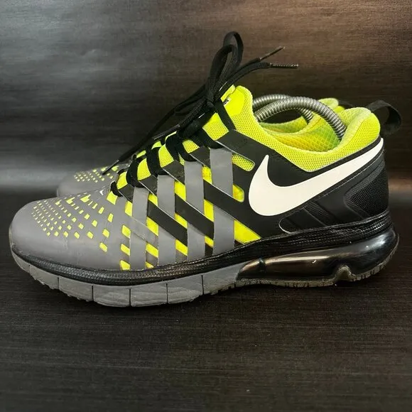 Nike Fingertrap Max Men’s size 8 Black Volt Cushion Running Walking Shoes 644673
