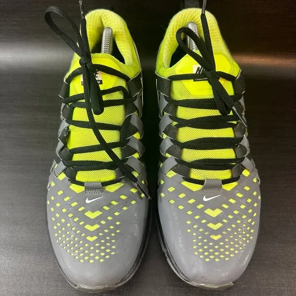 Nike Fingertrap Max Men’s size 8 Black Volt Cushion Running Walking Shoes 644673