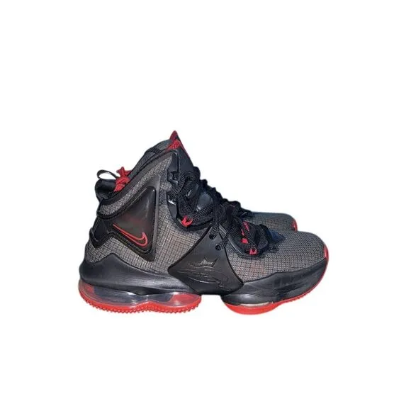Nike Lebron 19 GS Bred Size 5y Black Red DD0418-011‎