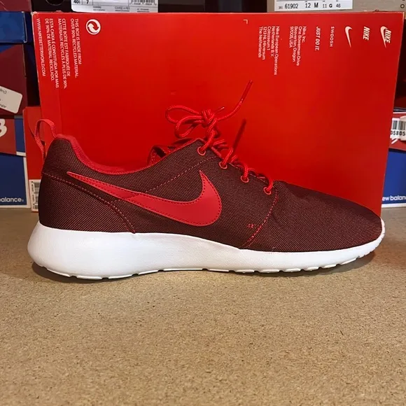 Nike Rosherun Roshe One Premium shoes sneakers new Red October 525234 660 Mens
