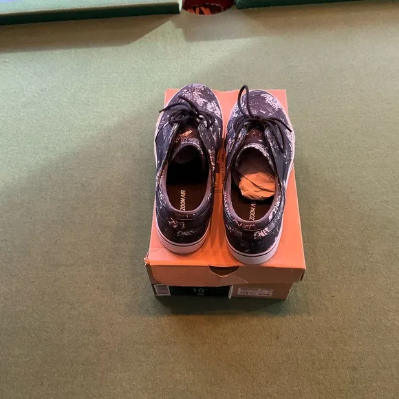 Nike SB Stefan Janoski Black Floral Skate Shoes brand new with Box 10.5