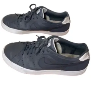 Nike Sneakers Court Tour Skateboard Basketball Gray White Athletic Casual 10.5