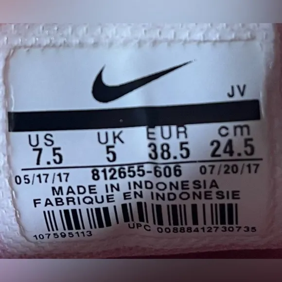 Nike Tanjun Womens Size 7.5 Shoes Sneakers Pink White 812655-606