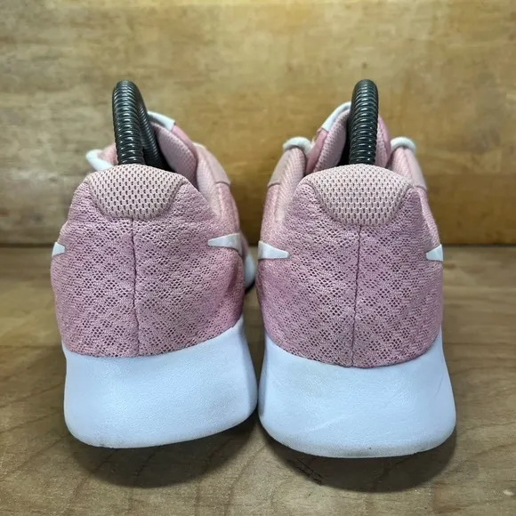Nike Tanjun Womens Size 7.5 Shoes Sneakers Pink White 812655-606