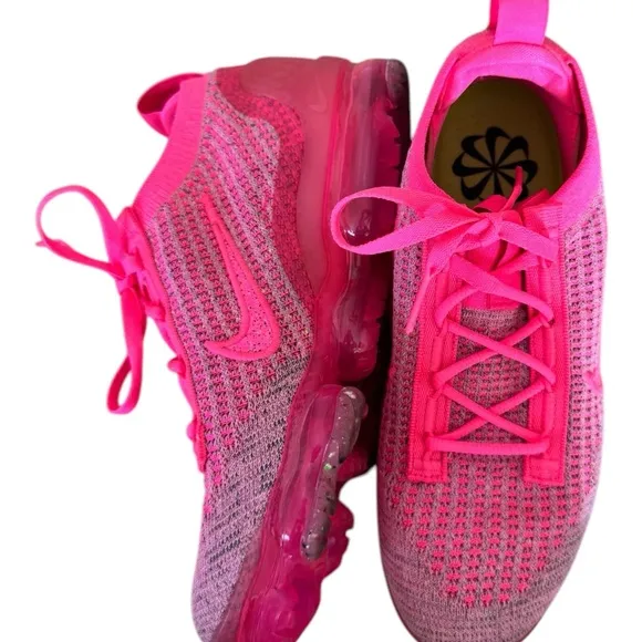 Nike Women's Air VaporMaxFlyknit 3 Hot Pink Size 7