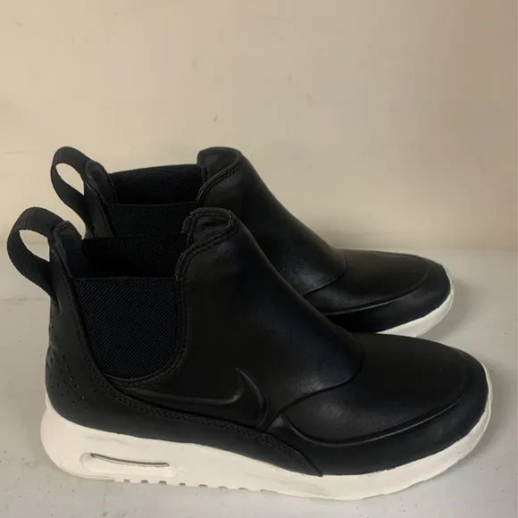 Nike Women's SIZE 6 Air Max Thea Mid Casual Sneakers, Black