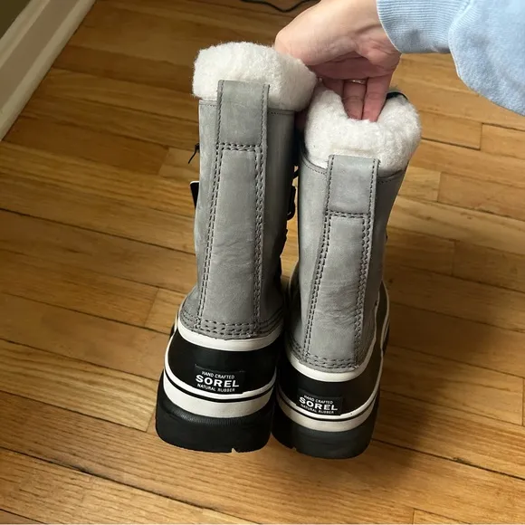 NWOB SOREL Caribou grey winter snow boots size 10.5 women’s