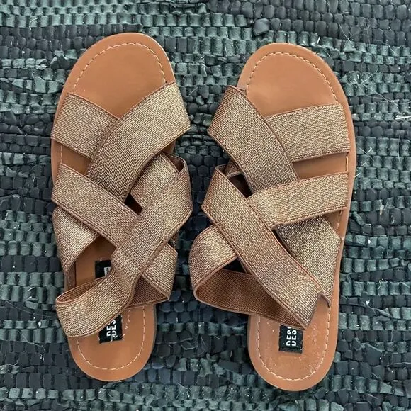 NWOT Design Lab (Lord &amp; Taylor) Sandals