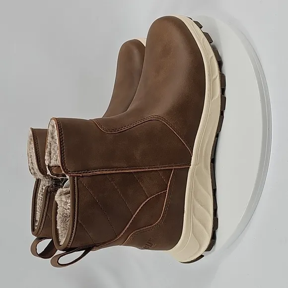 NWOT Khombu Sienna All Weather Snow Boot Zip Memory Foam Leather Suede Brown 8