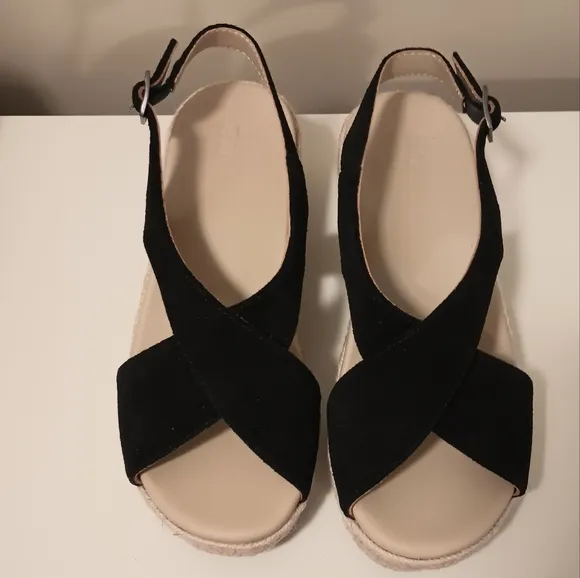 NWT ABEO Riviera Cross wedge espadrille sandals black suede size 6.5